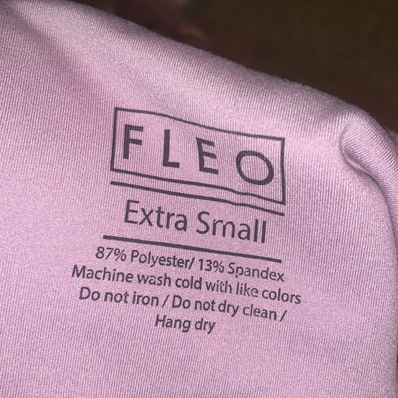 FLEO women's XS athletic/gymnastics/tumbling shorts Nirvana PHR NWT - Picture 2 of 2